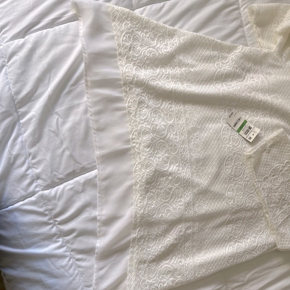 jm Collection- white lace layered look top blouse size Large - Picture 6 of 6